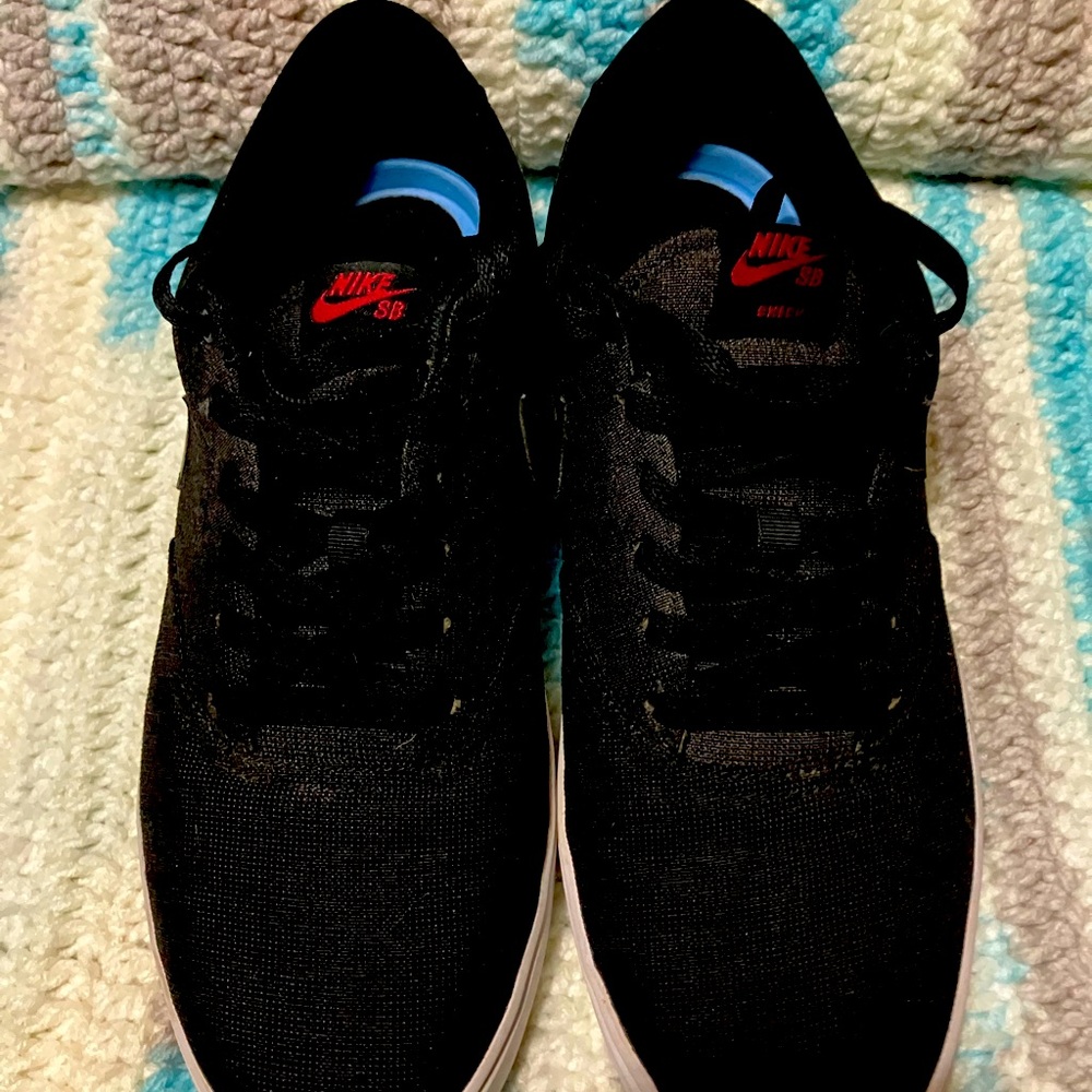 Nike men’s shoes